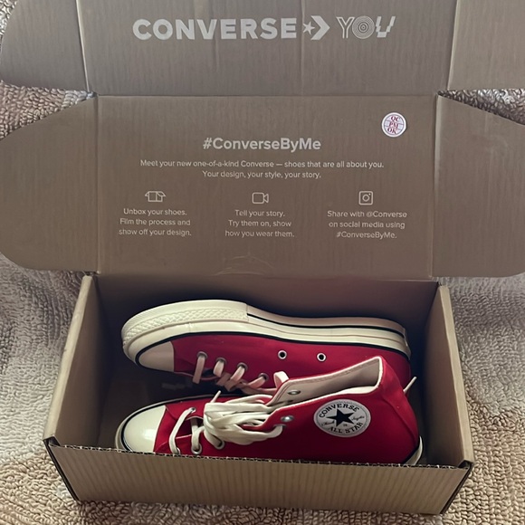 ❤️ Brand New Converse Chuck Taylor High Tops - Picture 1 of 5